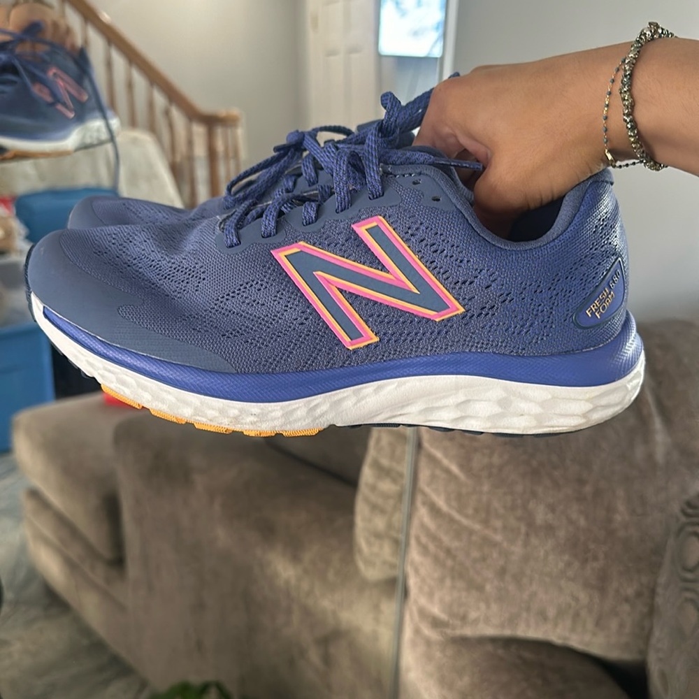 New balance sneakers used